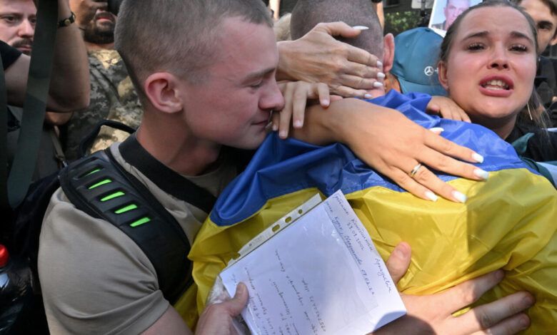 Russia, Ukraine Swap 84 Prisoners Each Ahead of Alaska Summit