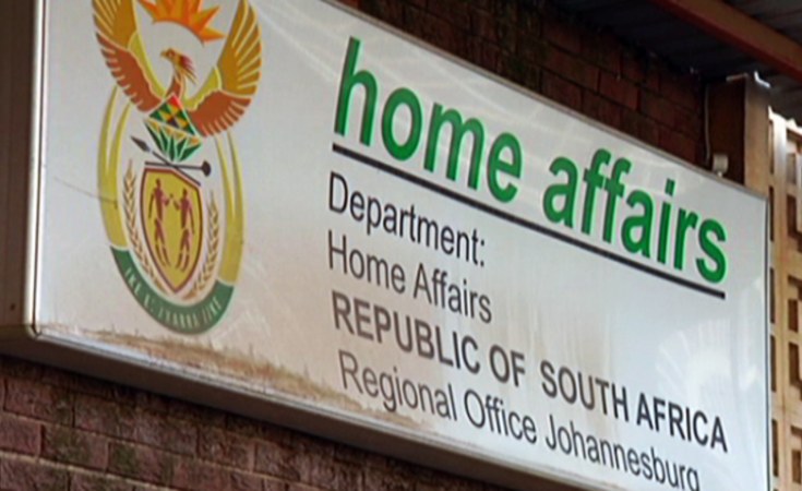 South Africa Arrests Kenyans Over Illegal Work on U.S. Refugee Applications