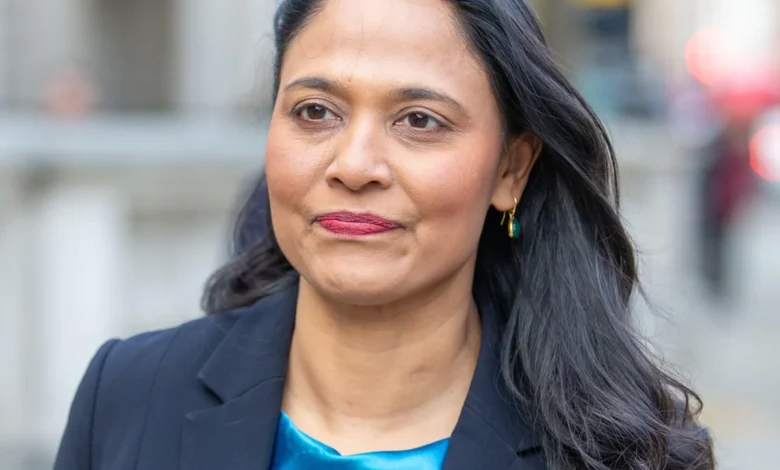 UK Homelessness Minister Resigns Amid Allegations of Tenant Evictions and Rent Hikes