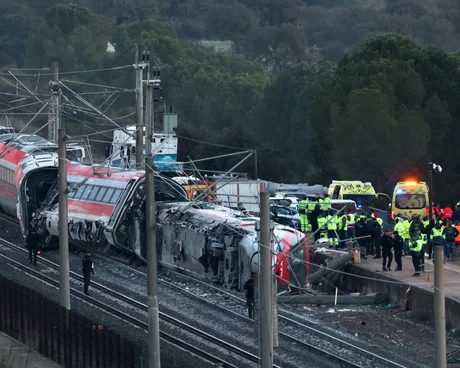 Commuter Train Derails Near Barcelona, Killing Driver and Injuring Dozens