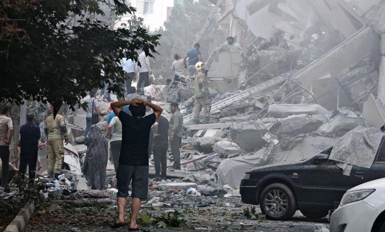 U.S. Distances Itself from Israeli Strikes on Iran, Issues Stern Warning to Tehran