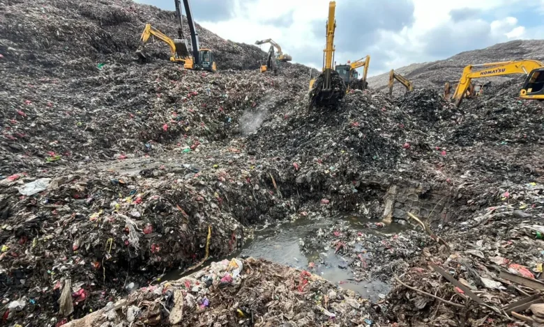 Four Dead, Several Missing After Landslide Hits Jakarta’s Giant Landfill