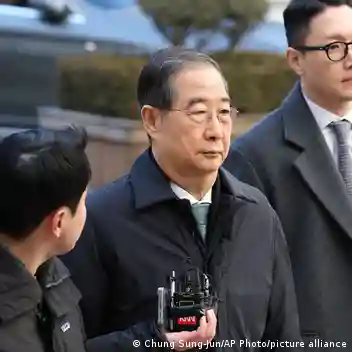 Former South Korean Prime Minister Han Duck-soo Sentenced to 23 Years Over Martial Law Conspiracy
