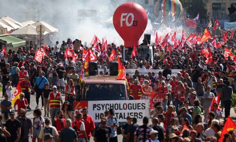 Clashes and Disruption as France Erupts in Nationwide ‘Day of Anger’ Against Macron