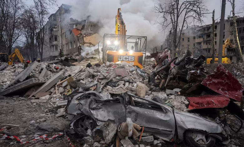 Explosions Rock Kyiv in Rare Daytime Russian Assault