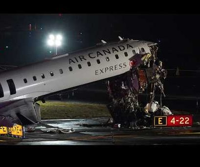 Air Canada Jet Collides With Fire Truck at LaGuardia, Both Pilots Killed