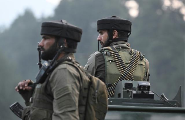 Indian Army Kills Three Suspected Militants in Kashmir