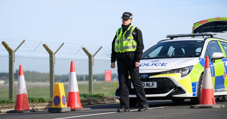 UK Terror Probe: Five Men Bailed After Arrest Near Raf Fairford
