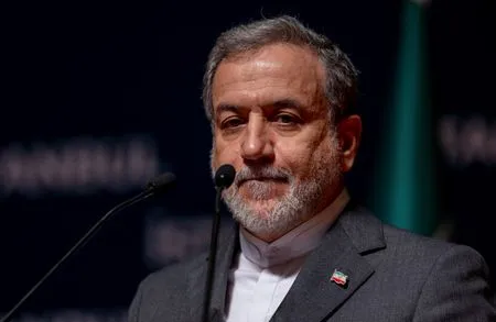 Iran Accuses U.S. of Concealing Ground Assault Plans Amid Diplomatic Messaging